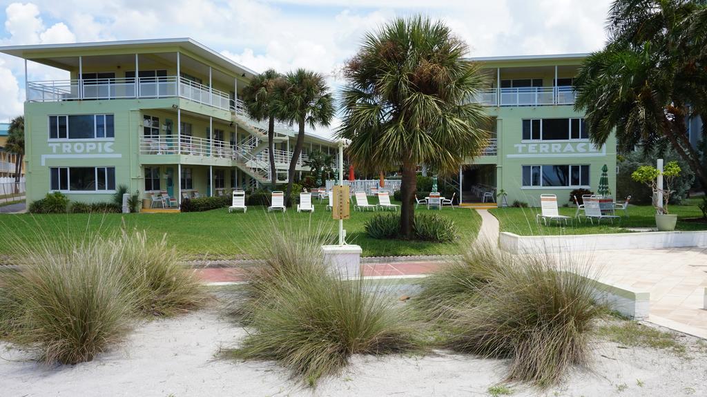 Tropic Terrace Of Treasure Island Hotel St. Pete Beach Exterior photo