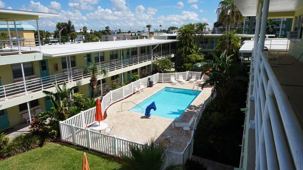 Tropic Terrace Of Treasure Island Hotel St. Pete Beach Exterior photo